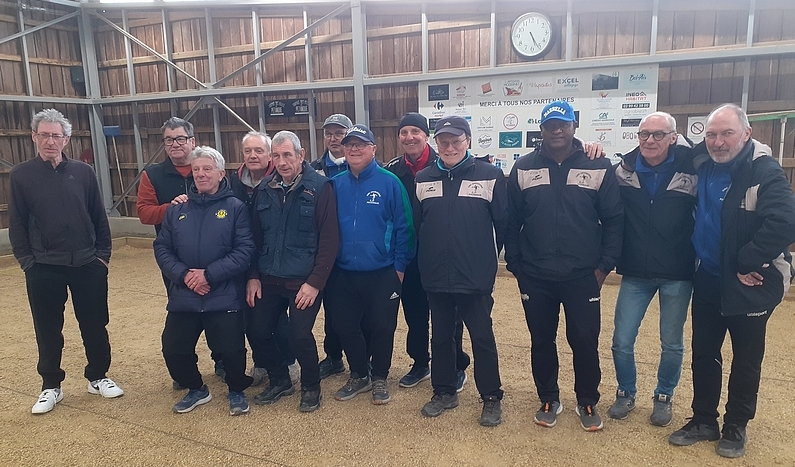 RENCONTRE AMICALE VETERAN 1 et 2 CONTRE LAILLE 1 et 2 A LAILLE
